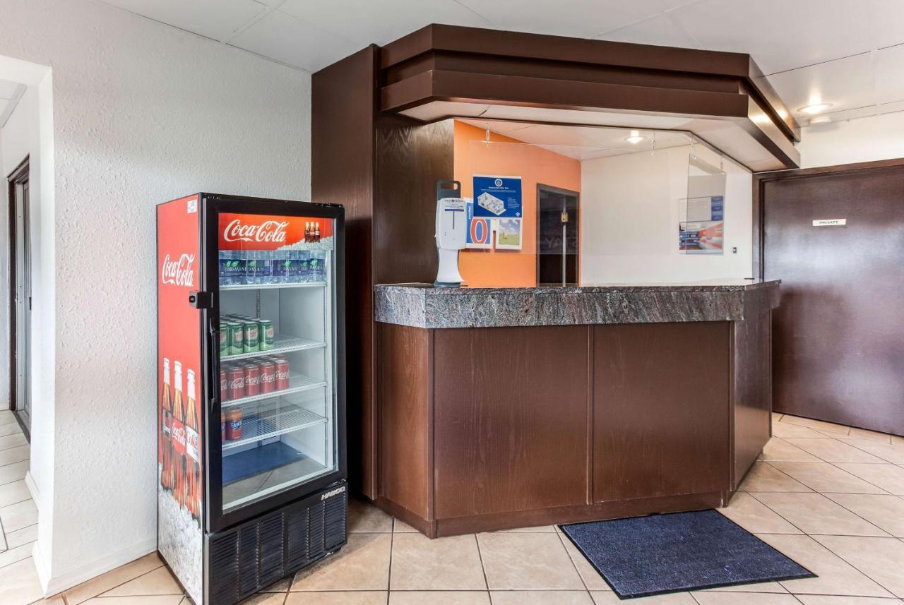 Motel 6-Lethbridge, Ab المظهر الخارجي الصورة